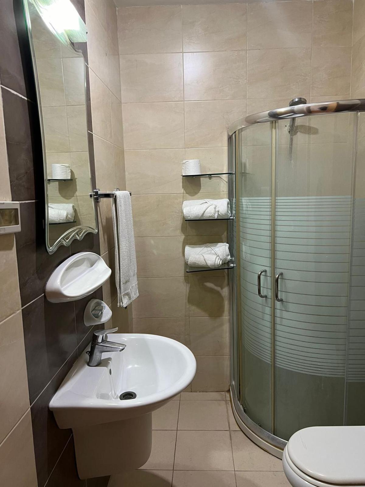 Sufara Hotel Suites Amman Eksteriør billede